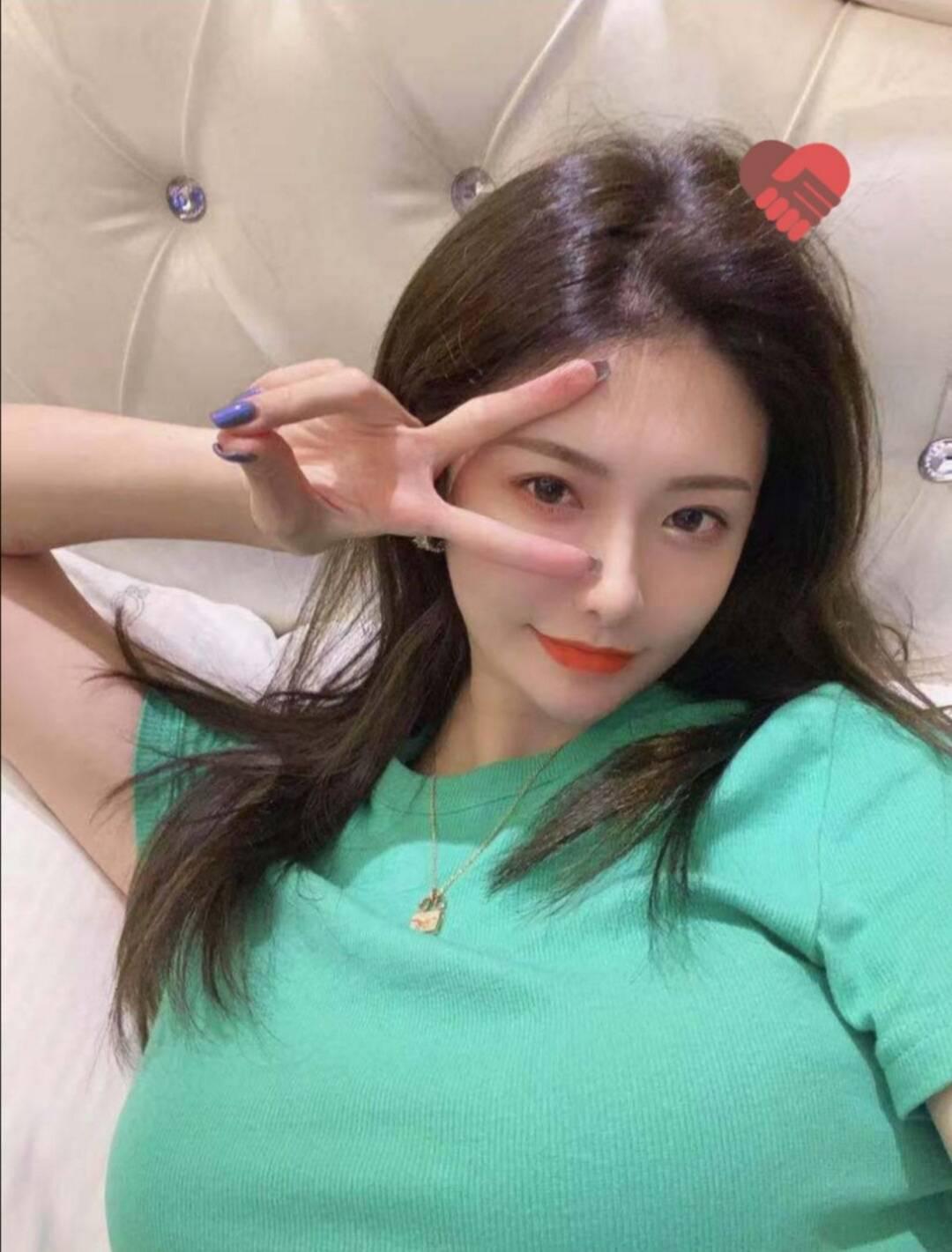 刚刚出来兼职的妹妹